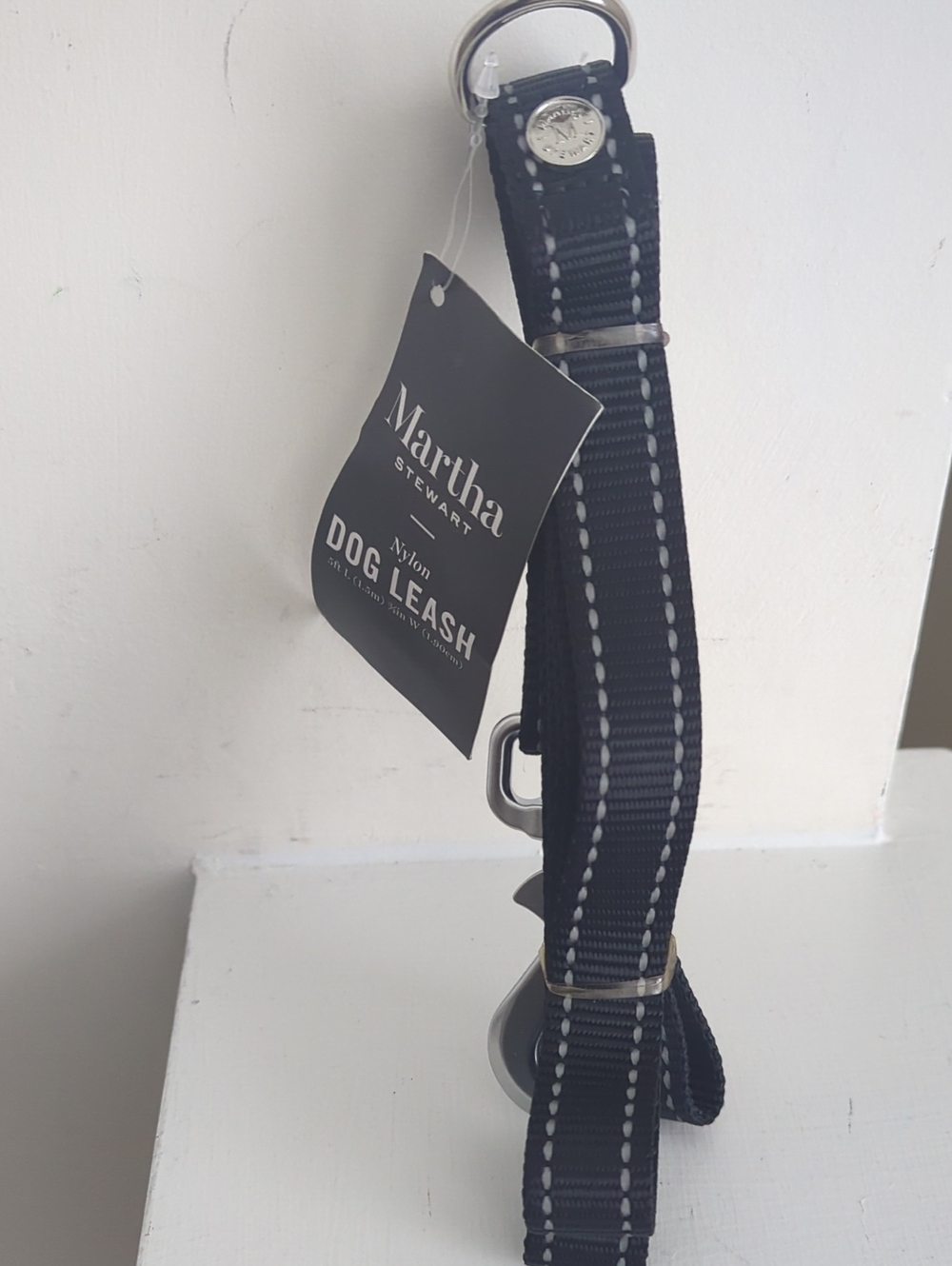 Martha Stewart Black Nylon Dog Leash with White Reflective Stitching